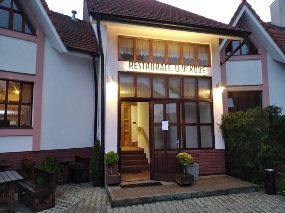 Restaurace U Vlkove Otel Kamenice Dış mekan fotoğraf