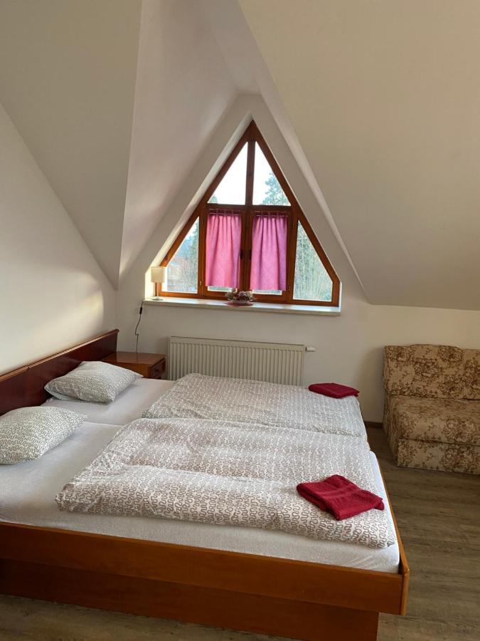 Restaurace U Vlkove Otel Kamenice Dış mekan fotoğraf