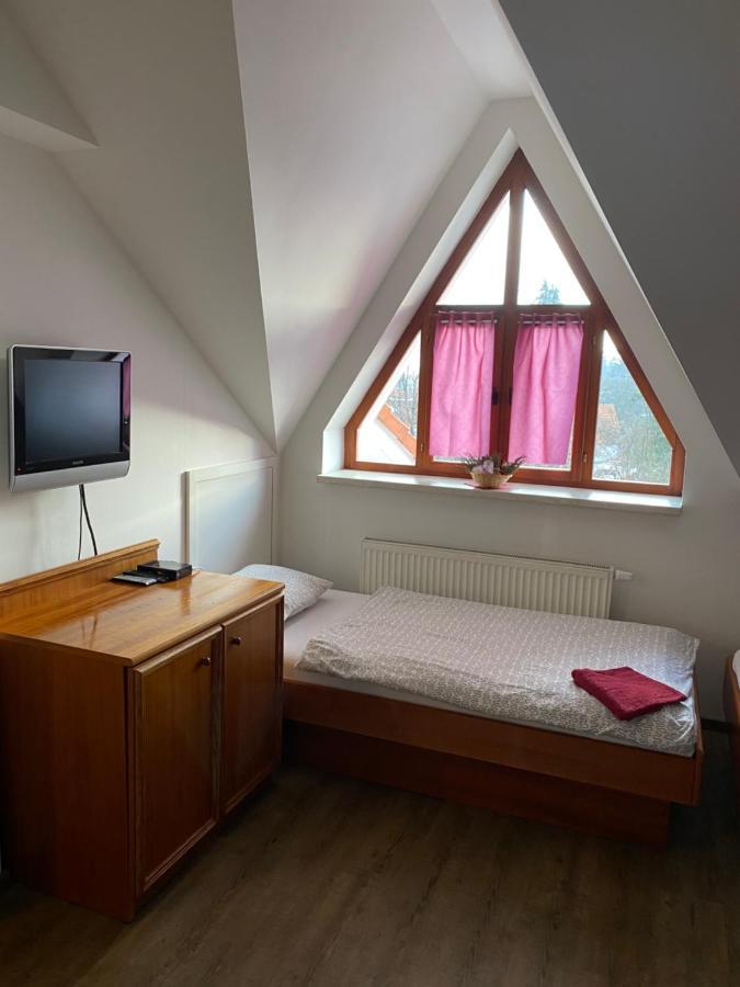 Restaurace U Vlkove Otel Kamenice Dış mekan fotoğraf